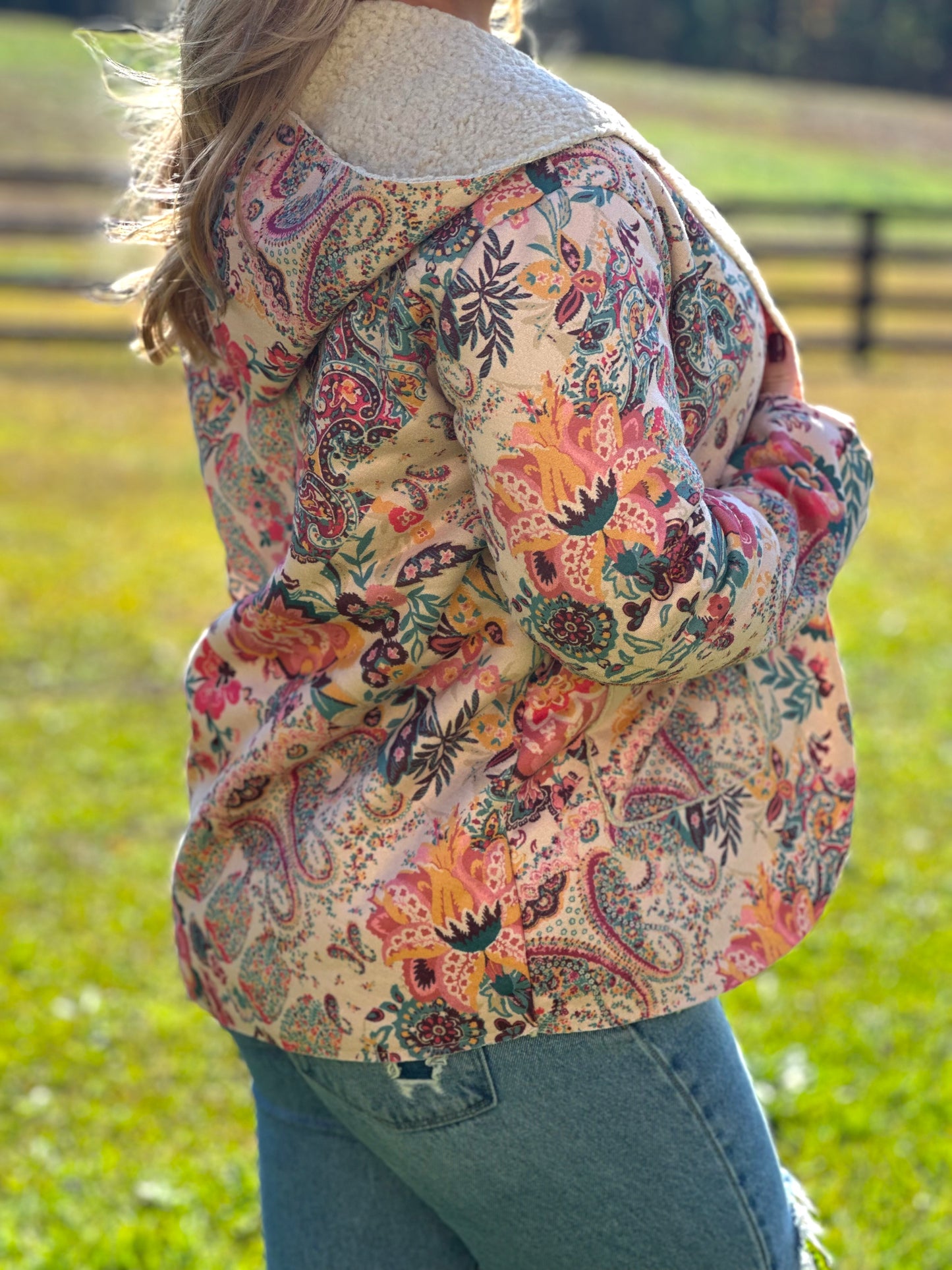 Pretty Paisley Sherpa