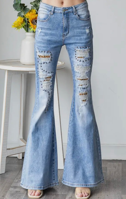Untamed Cheetah and Stud Flares
