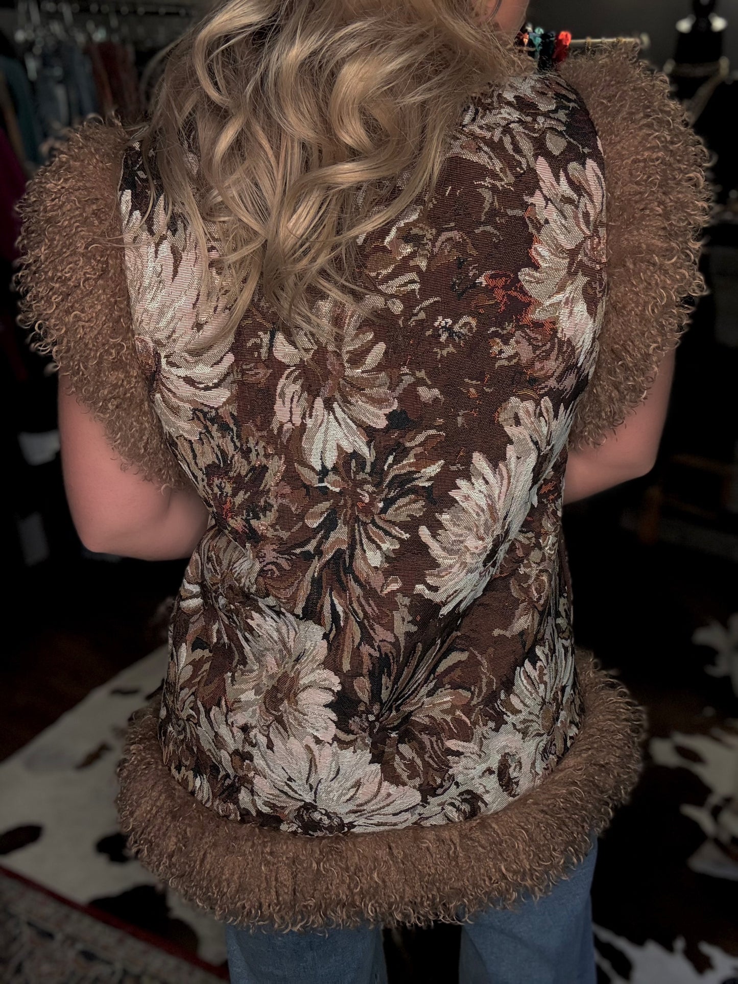 Fall Feelin’ Floral Vest