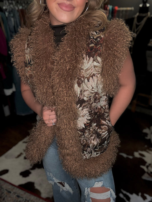 Fall Feelin’ Floral Vest